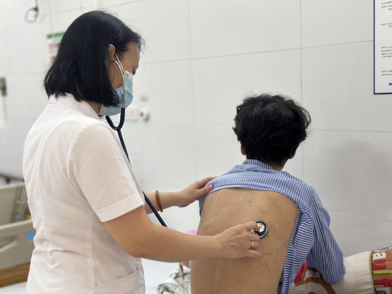 Young people suffering from tuberculosis are increasing day by day